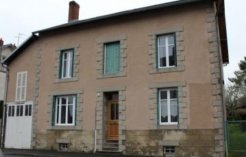 Fenêtres et porte d’entrée en BOIS Exotique