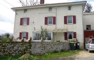 Volet  battant polyester Sereilhac