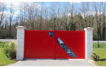 Portail Aluminium rouge