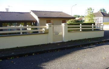 Clôture en PVC + Portillon LIMOGES