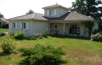 Fenêtres,volets battants PVC, porte ALU